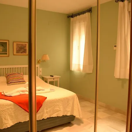 Duplex Donkey Parking Appartement Sevilla